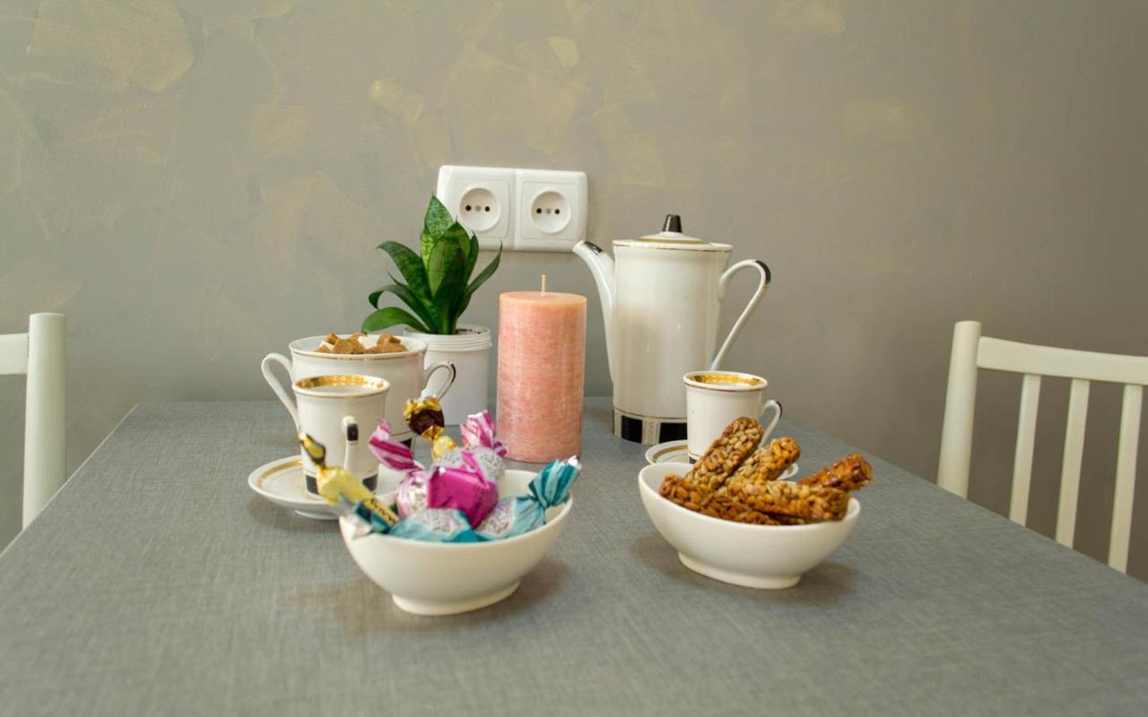 Cozy 2-Room Apartment On Zhvanetsky Boulevard Odessa Ngoại thất bức ảnh